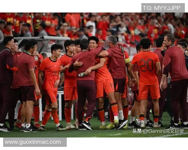 U23中国队迎战马来西亚队全力争胜展现青春风采 U23中国队迎战马来西亚队全力争胜展现青春风采