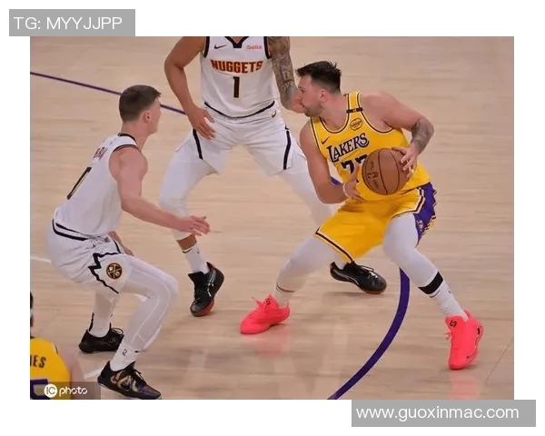 2020年NBA季后赛湖人对掘金第三场精彩回顾与赛后分析 2020年NBA季后赛湖人对掘金第三场精彩回顾与赛后分析