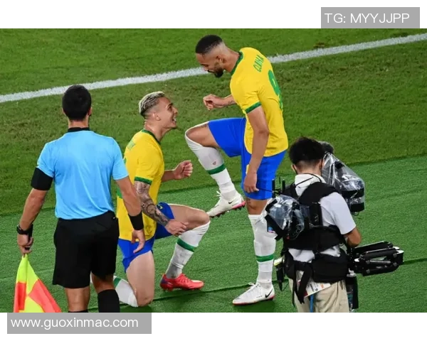 乌得勒支与泽尼特激战正酣赛果揭晓引发球迷热议