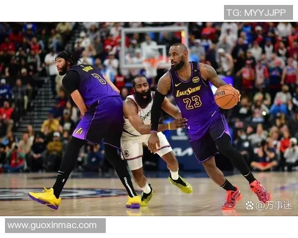 湖人对决开拓者精彩全场回放NBA比赛精彩瞬间回顾 湖人对决开拓者精彩全场回放NBA比赛精彩瞬间回顾