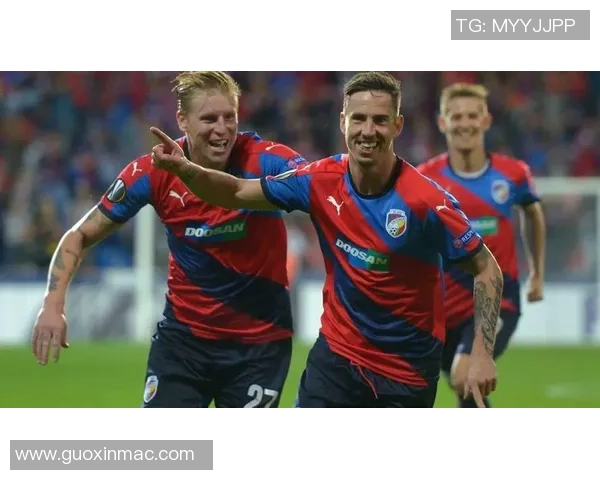 比尔森与桑德捷斯基激战正酣最终比赛结果揭晓引发热议 比尔森与桑德捷斯基激战正酣最终比赛结果揭晓引发热议